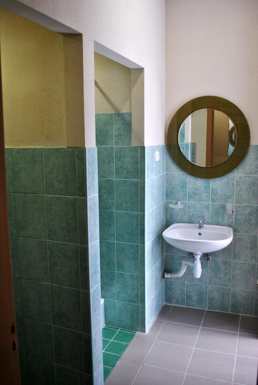 Elegia Hotel Jarkov Habitación foto